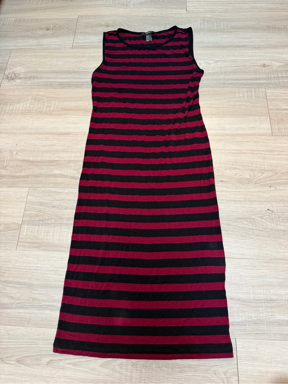Forever 21 Black and Red Striped Sleeveless Maxi Dress